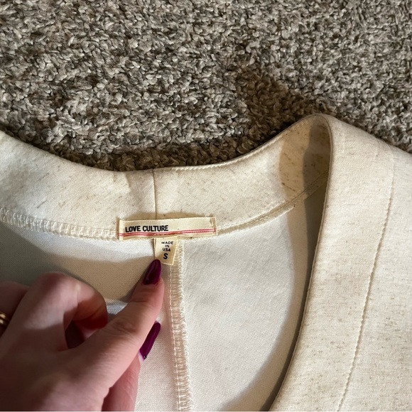 Love Culture Cream Short Sleeve Shirt - Picture 2 of 3